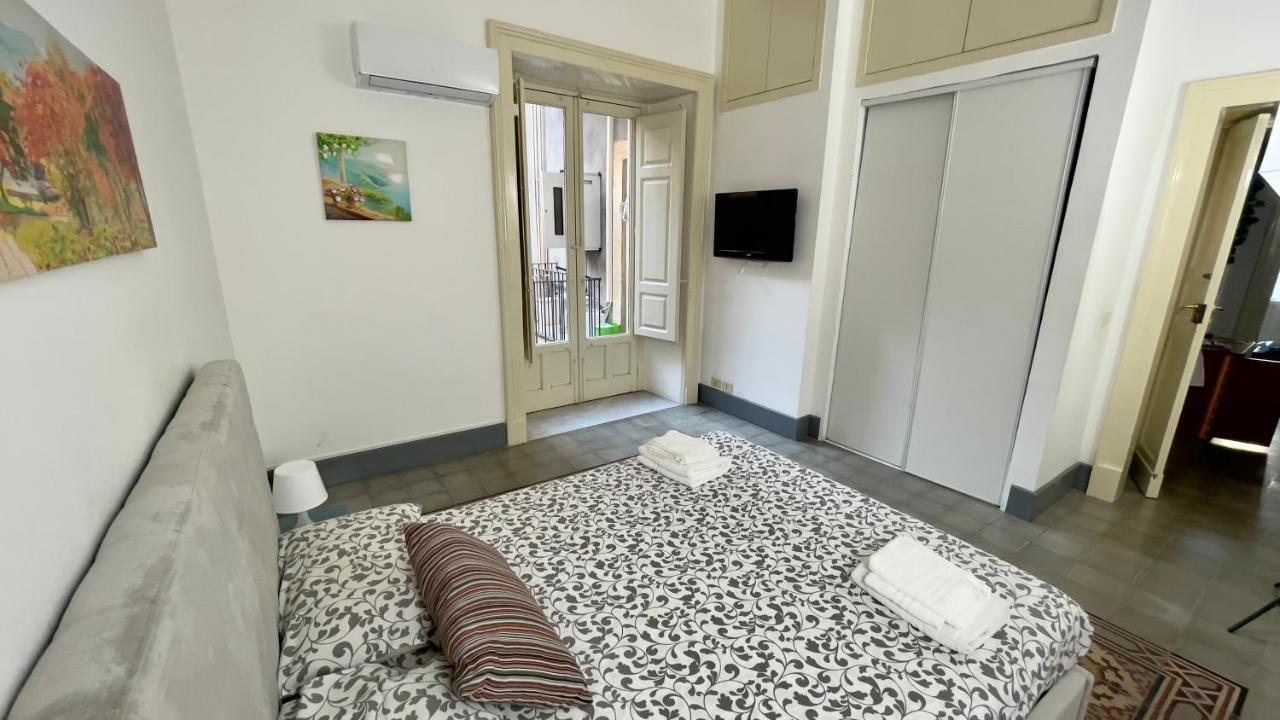 San Giuliano'S Street - Holiday Home Catánia Buitenkant foto